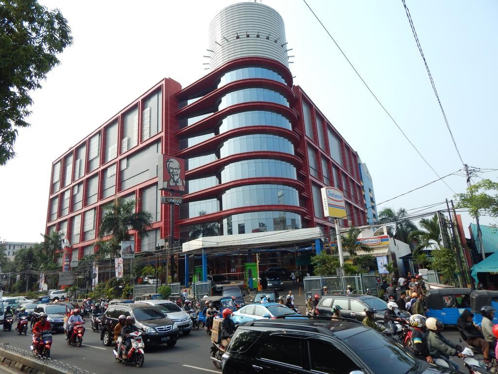 Amaris Hotel Senen Jakarta Luaran gambar